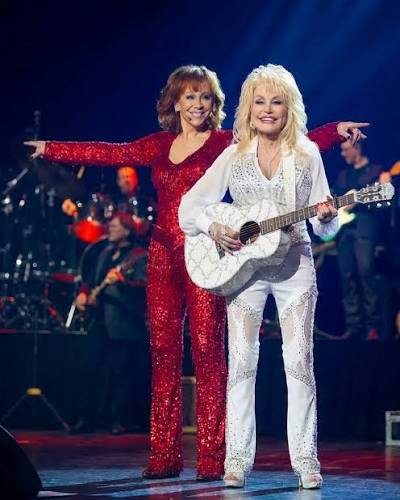 Reba Gets Emotional Talking About How Dolly Parton Offered Her Whole Band To Keep The Tour Going Following Tragic Plane Crash In 1991